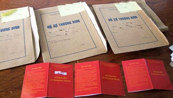 Gan 570 nguoi bi cat che do thuong binh vi khai man hinh anh