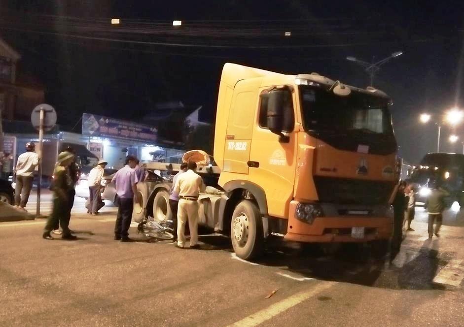 tai nan giao thong 4 nguoi tu vong anh 2