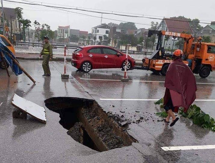 mưa lớn ở TP Vinh ảnh 5 mua lon o TP Vinh anh 5