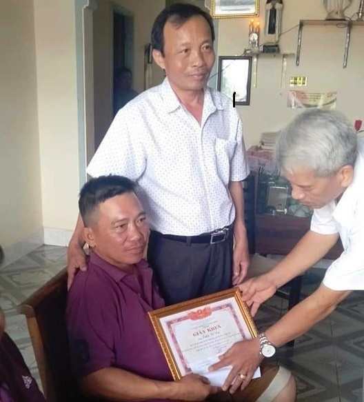 bắt cướp ảnh 1 bat cuop anh 1