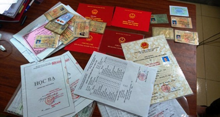 sản xuất giấy tờ và bằng giả ảnh 1 san xuat giay to va bang gia anh 1