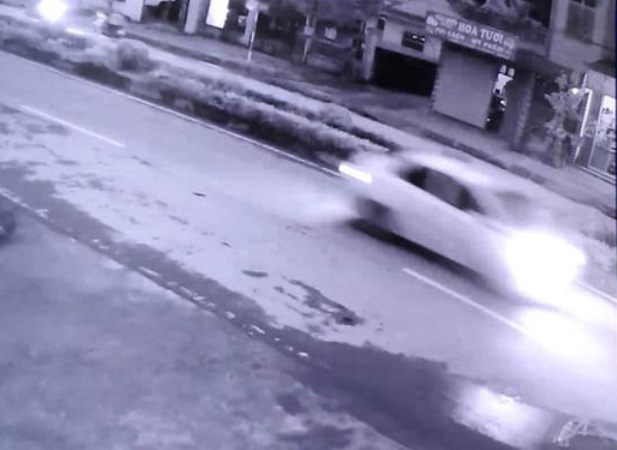 Truy tim tai xe lai oto bo tron sau tai nan chet nguoi hinh anh