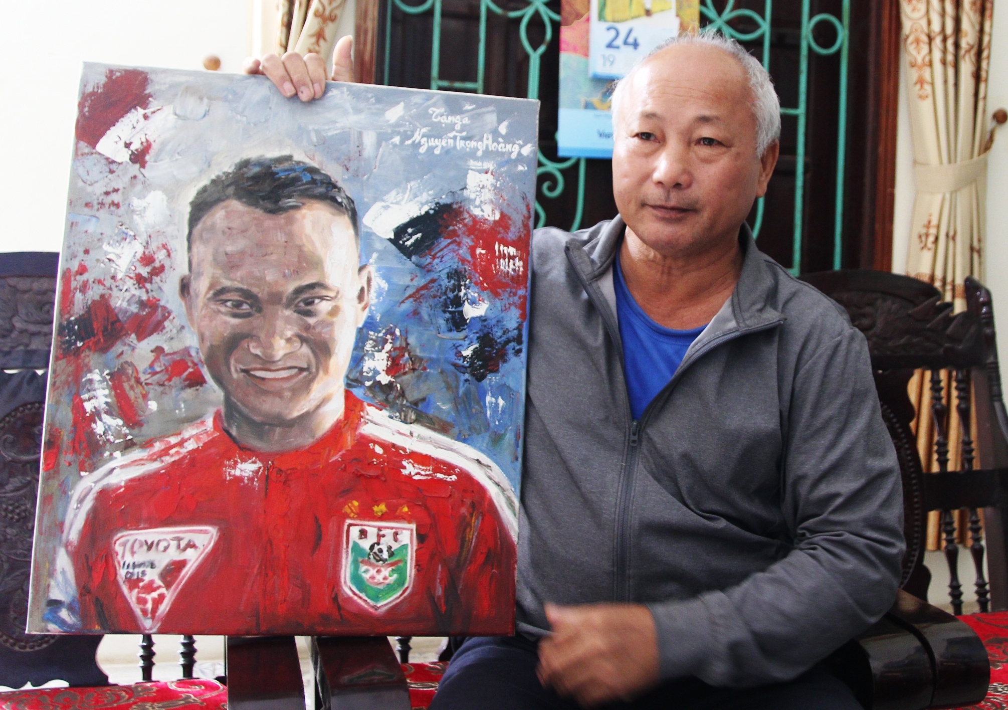 'Trai bong tron nen chung toi hy vong Viet Nam se chien thang' hinh anh