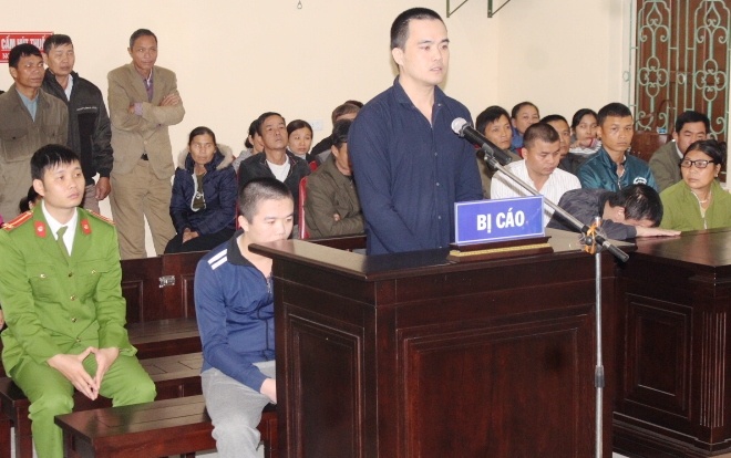 Trai lang danh nhau anh 1