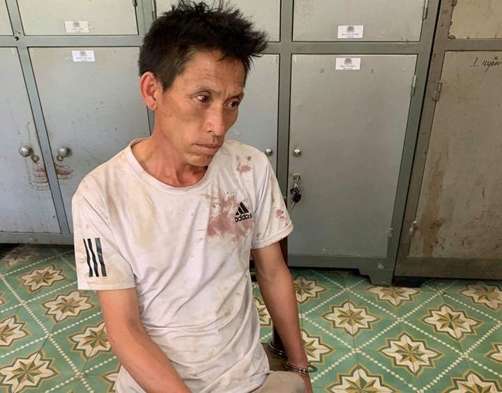 Nghi pham buon ma tuy dung sung chong tra cong an quyet liet hinh anh