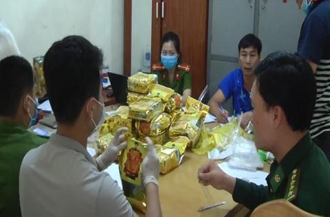 van chuyen ma tuy anh 2