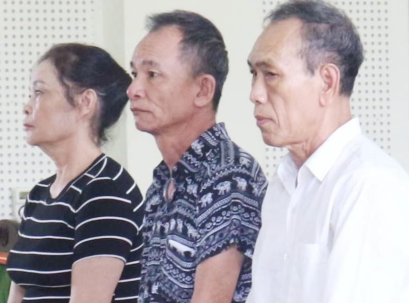 Hoan xu nhom lua 300 cuu chien binh va thanh nien xung phong hinh anh