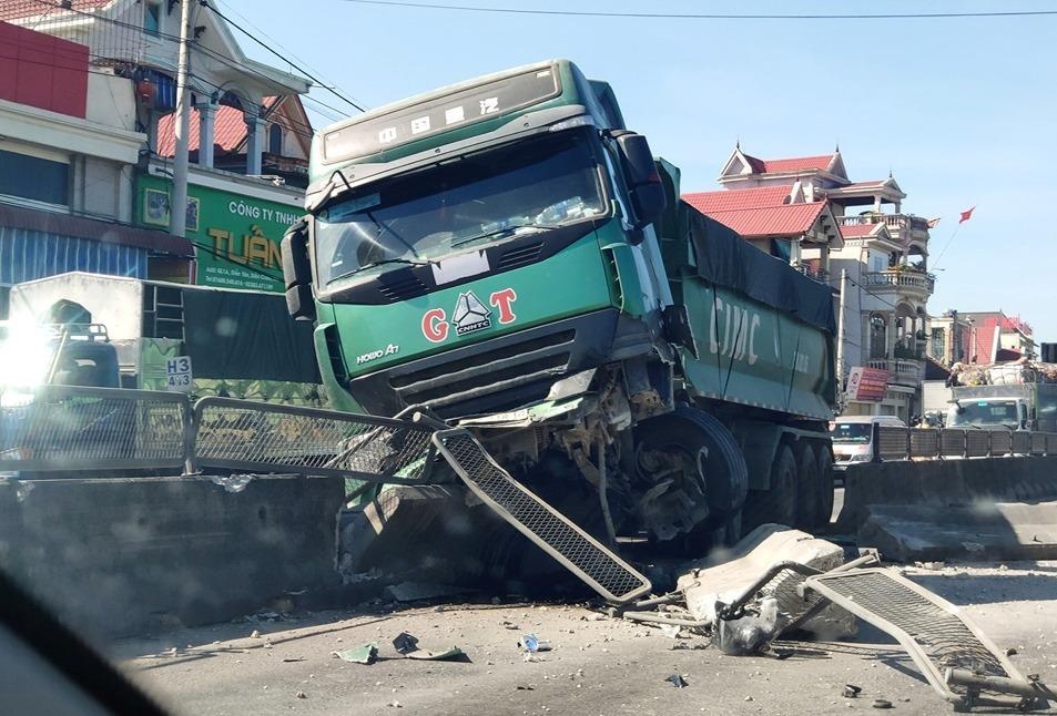 tai nan lien hoan anh 1