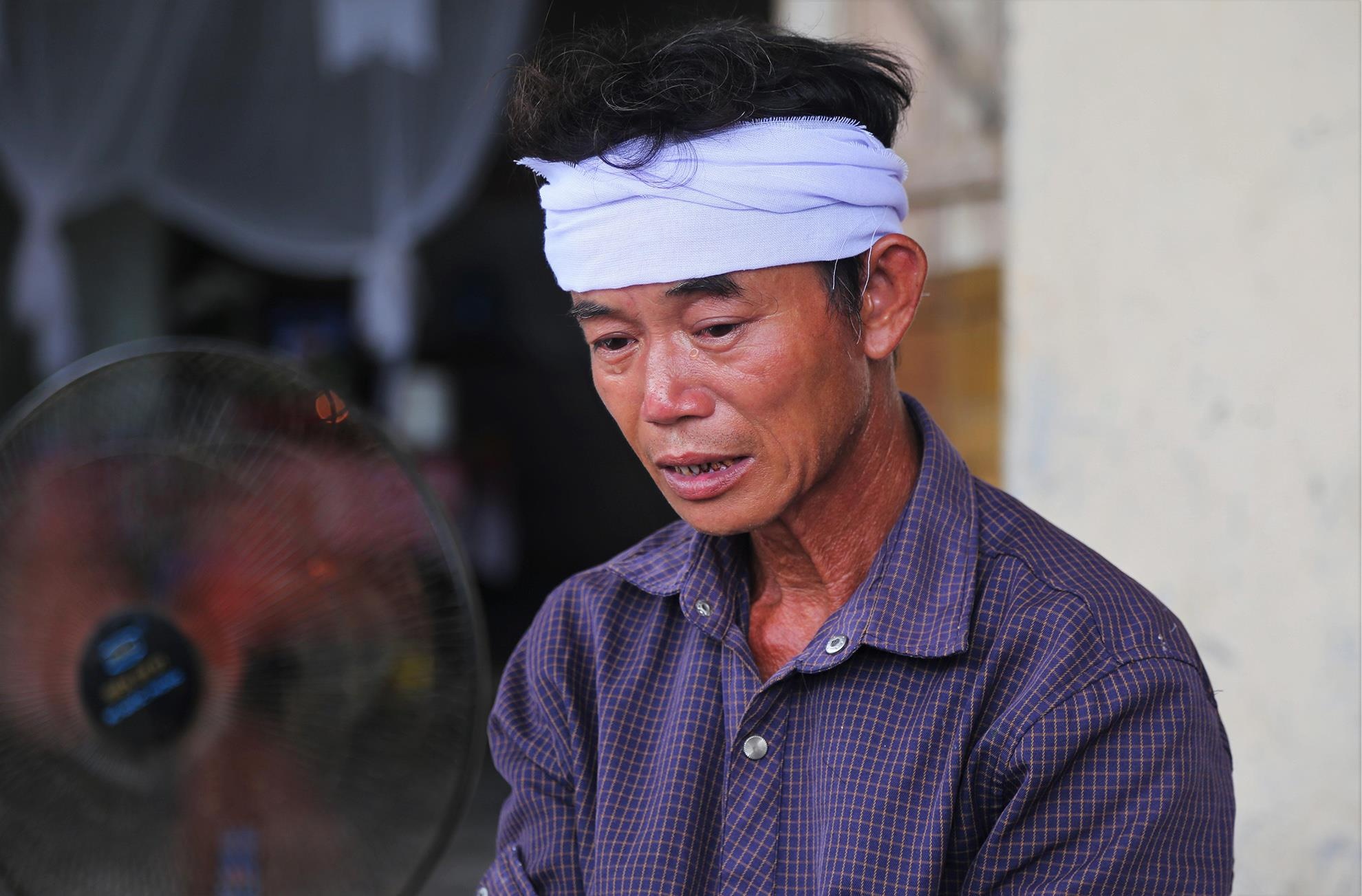 Ngam ngui dua tien hoc sinh duoi nuoc truoc ngay thi THPT quoc gia hinh anh