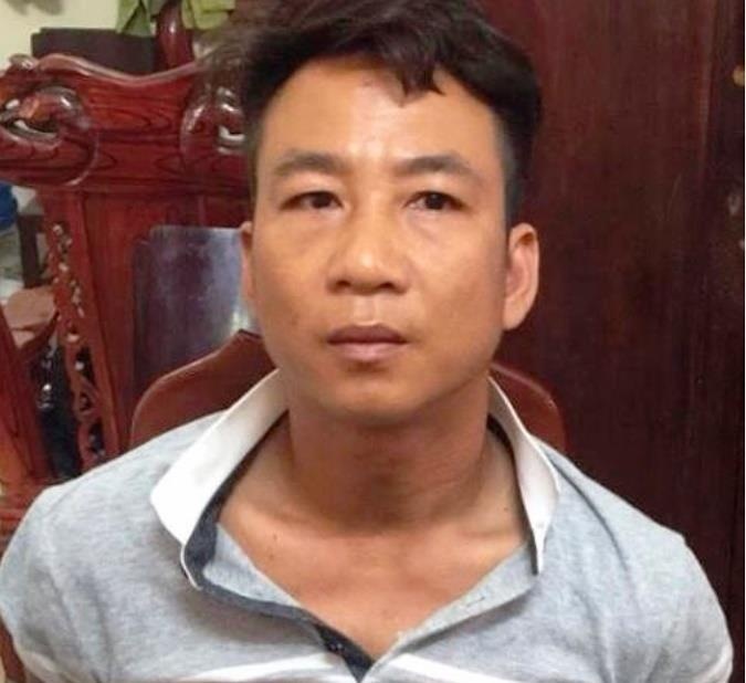 Ke gia canh sat bi truy na sa luoi hinh anh