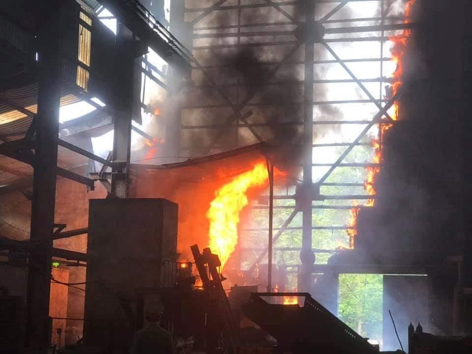 cháy xưởng luyện thiếc ảnh 1 chay xuong luyen thiec anh 1