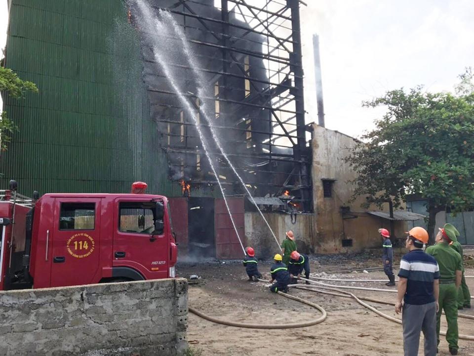 cháy xưởng luyện thiếc ảnh 2 chay xuong luyen thiec anh 2