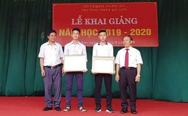 cứu người đuối nước ảnh 1 cuu nguoi duoi nuoc anh 1