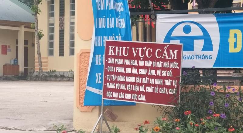 cấm quay phim chụp ảnh tại trụ sở xã ảnh 1 cam quay phim chup anh tai tru so xa anh 1