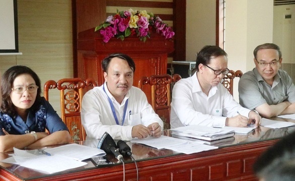 Cap song sinh tu vong sau tiem vac xin viem gan B do mac benh hiem hinh anh