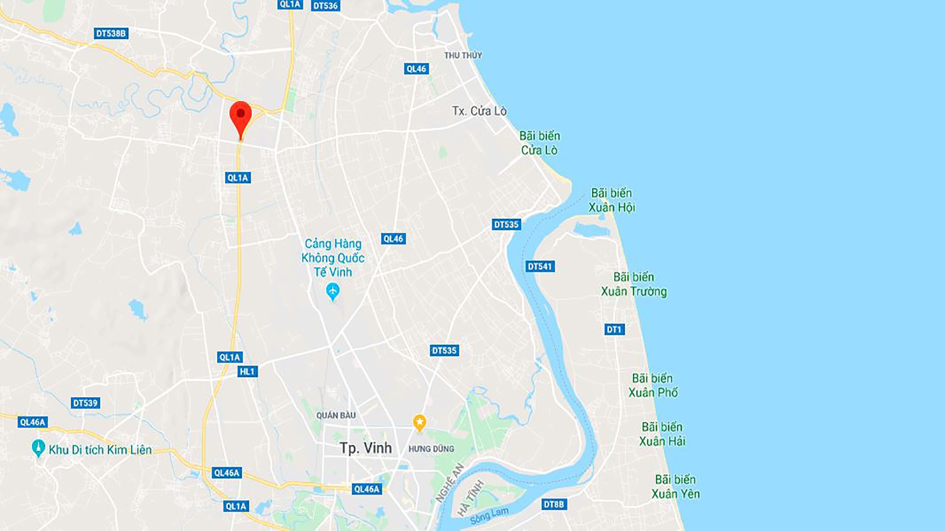 oto 4 cho va cham voi xe giuong nam anh 3