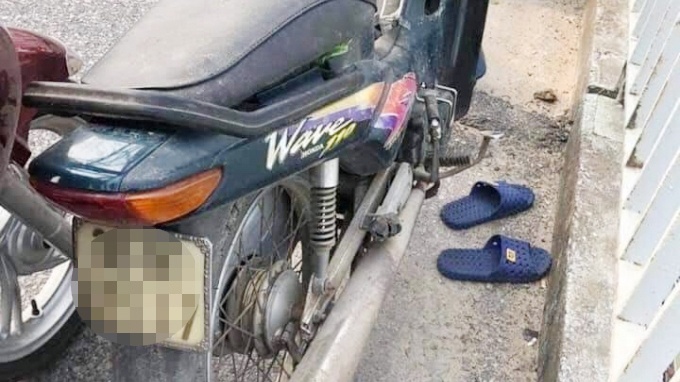 Nguoi chong nhay cau Ben Thuy sau khi ly hon vo hinh anh