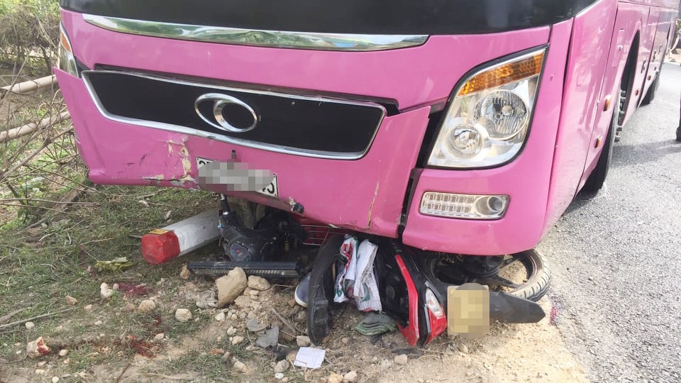 Chong chet, vo nguy kich khi di mua qua sinh nhat cho con trai hinh anh