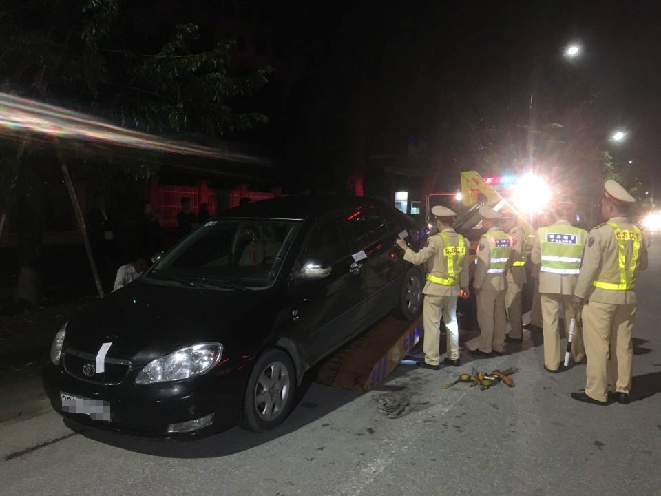 uong ruou bia sau khi lai xe anh 1