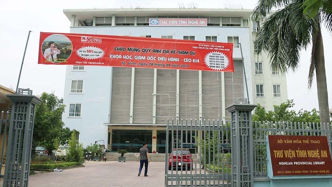 'Thuong Tet 40.000 dong thi uong ly ca phe sua roi ve' hinh anh