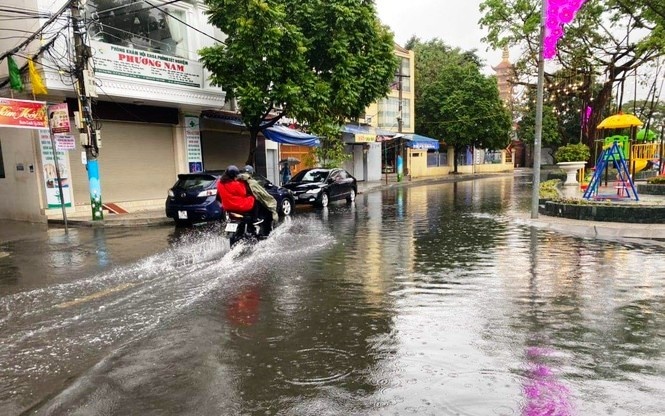 mua ngap trong ngay dau nam moi anh 1