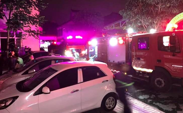 chay khu nha o sinh vien anh 2