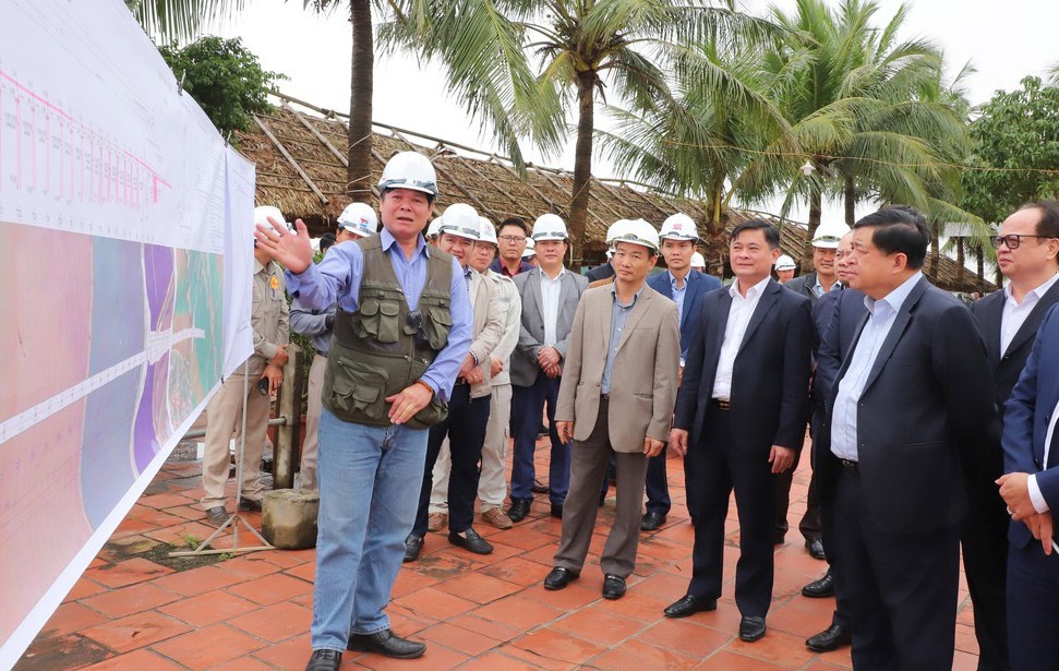 Bo truong Bo Ke hoach Dau tu anh 1