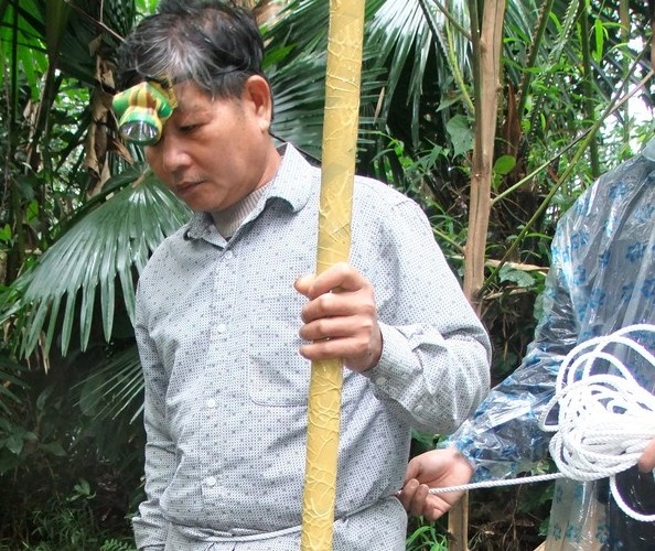 danh chet em ho vi an trom che anh 1