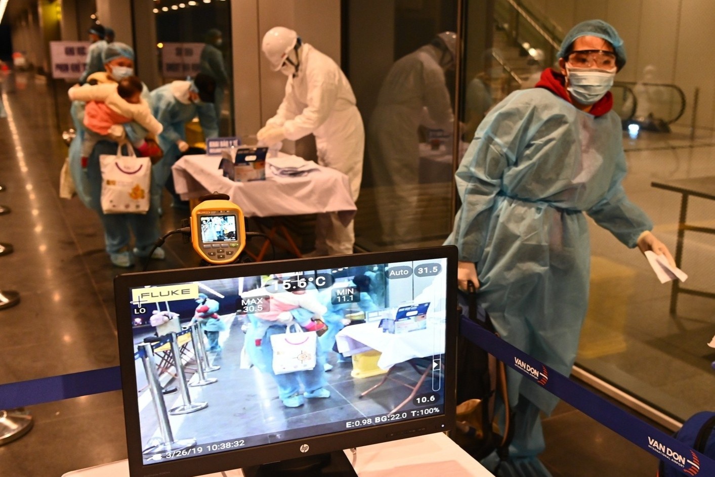 Nghe An tam dung tiep nhan nguoi nhap canh tu Ha Tinh, Quang Binh hinh anh