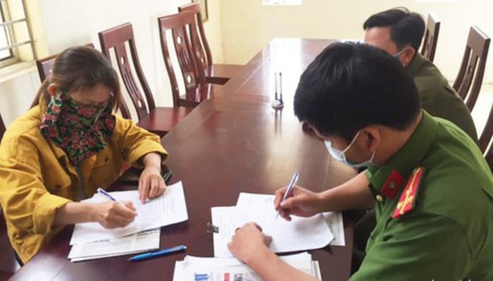 Tung tin dong cho de ban duoc ca hinh anh