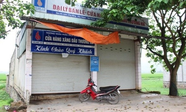 Tu y dong cua, cua hang xang dau bi phat 30 trieu dong hinh anh