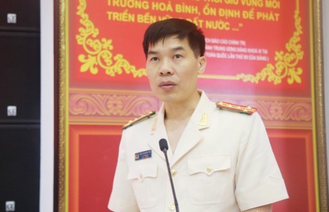 Bo nhiem Giam doc Cong an tinh Yen Bai anh 2