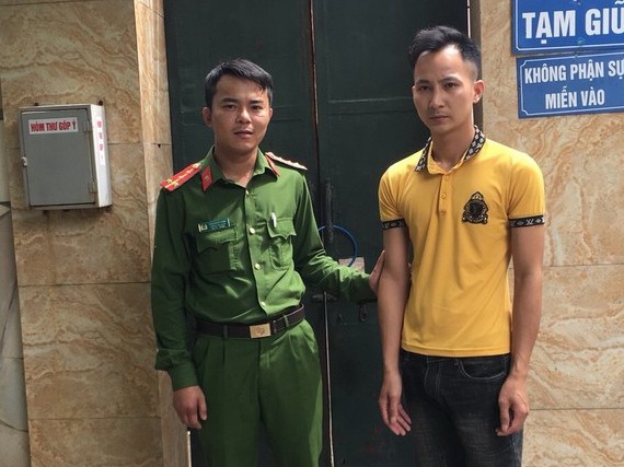 Ga tho moc trom 11 chi vang hinh anh