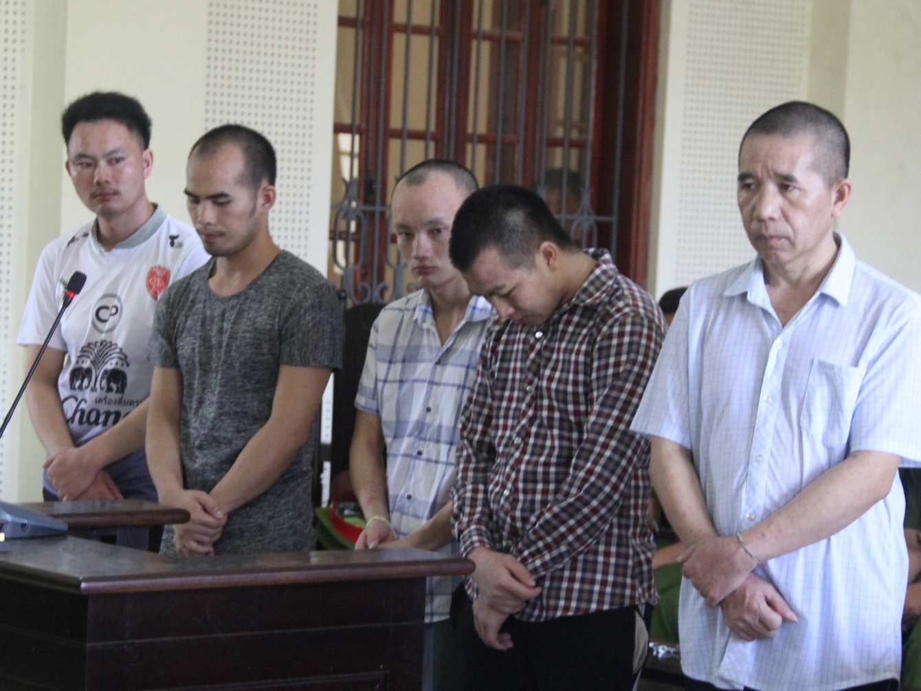 3 an tu hinh lien quan vu buon 28 kg heroin hinh anh