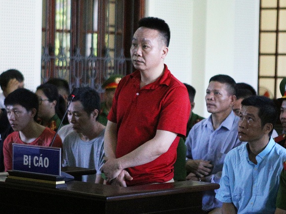 Tu hinh cuu thieu ta cong an buon ma tuy hinh anh