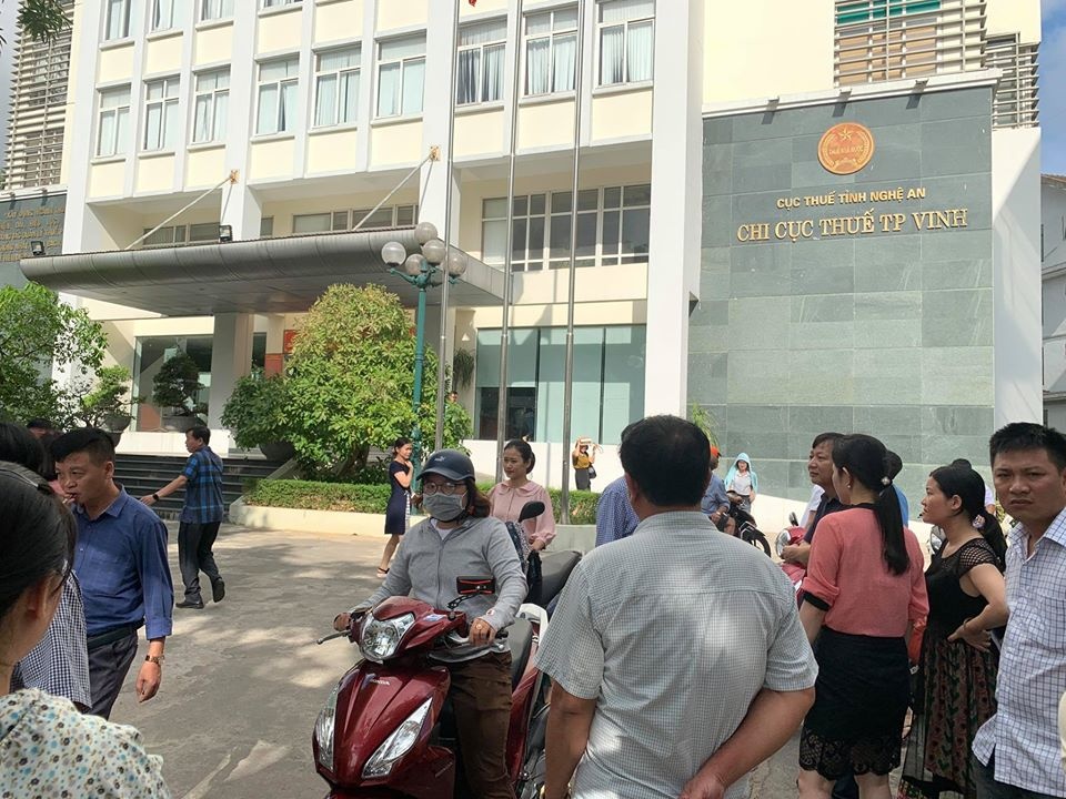 Chay o Chi cuc Thue TP Vinh hinh anh