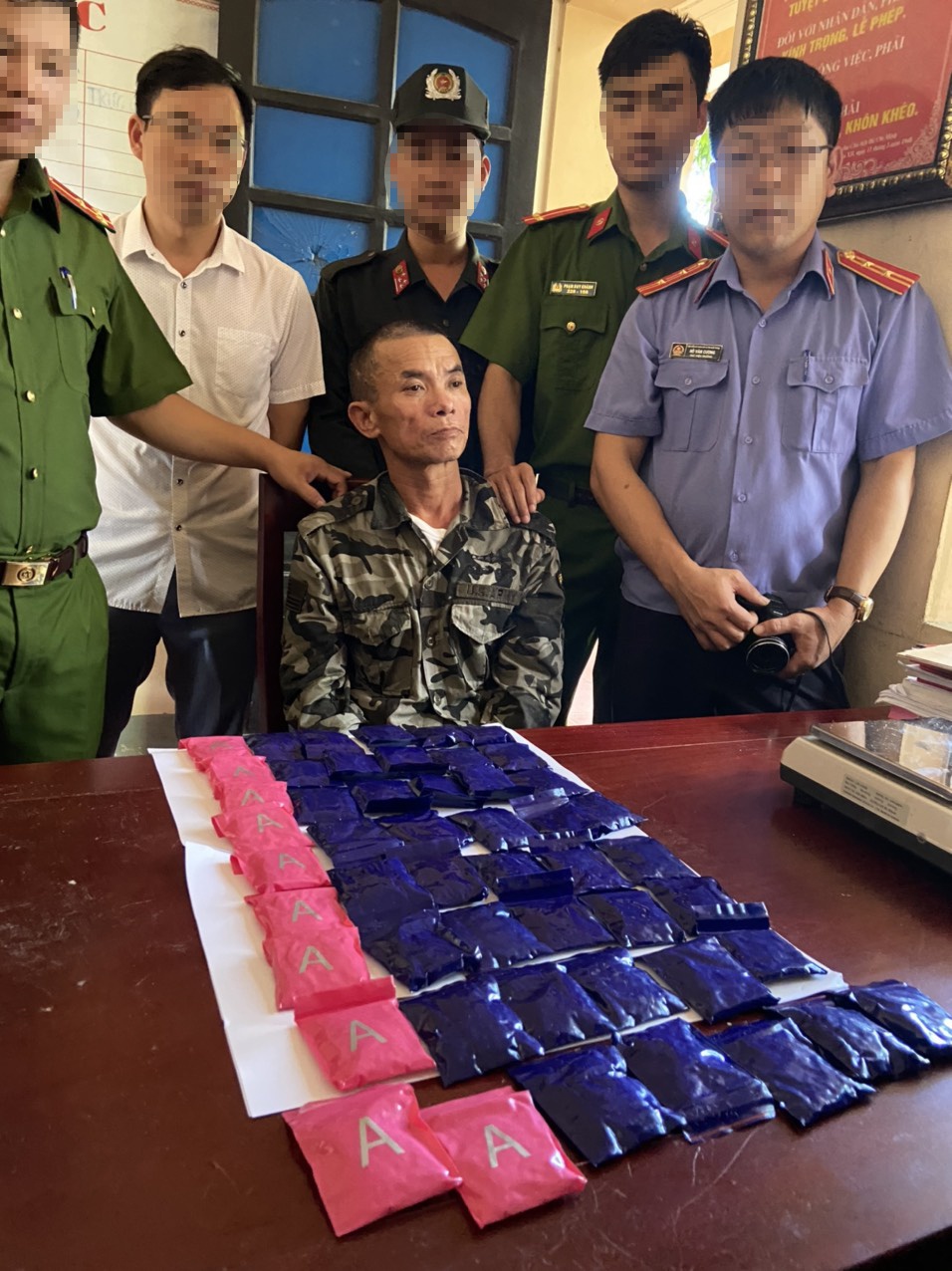 bắt trùm ma túy ảnh 1 bat trum ma tuy anh 1