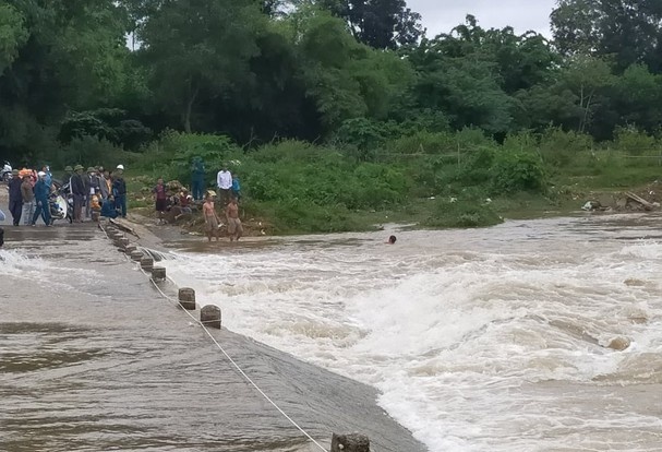 Mat tich do lu anh 1