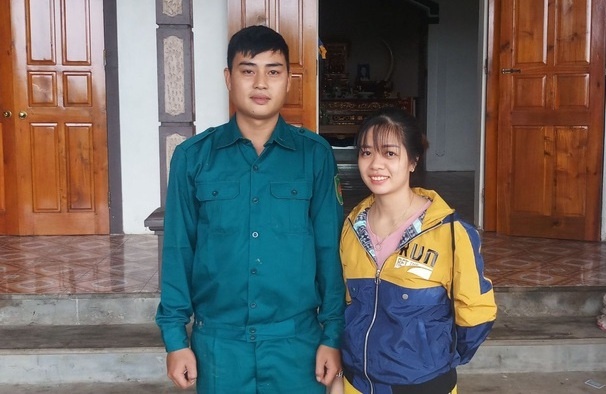 cuu nguoi bi lu cuon anh 1