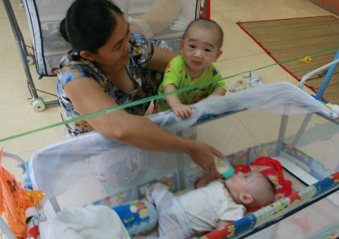 Bo hang chuc ty dong xay khach san cho tre mo coi hinh anh