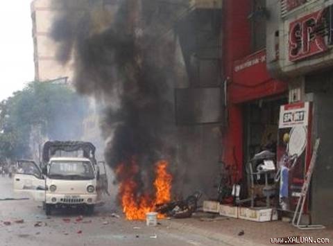 Ga trai 15 tuoi doa cho no tiem vang de tong tien hinh anh