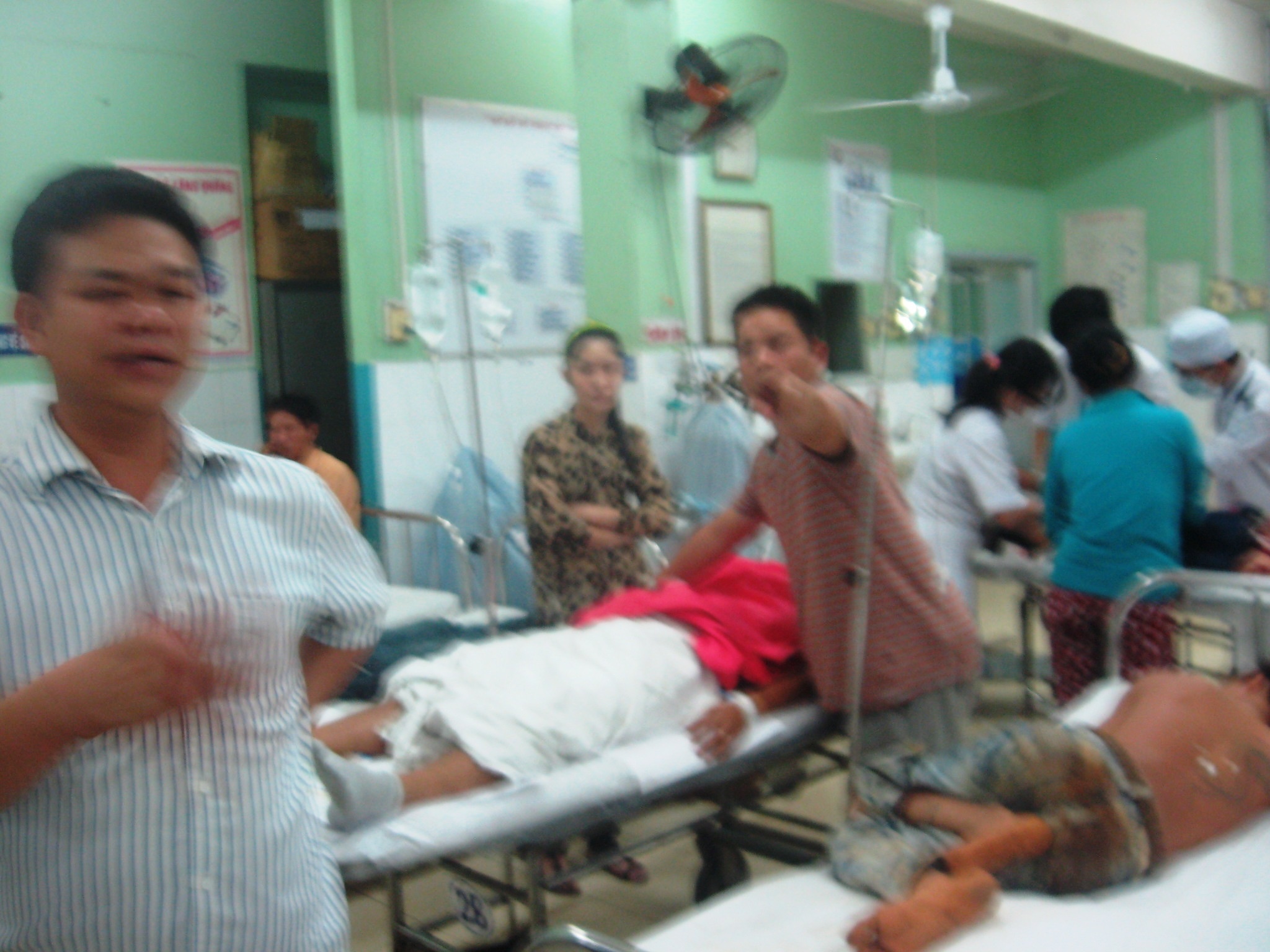 Thieu ta CSGT bi ban chet sau cuoc nhau hinh anh