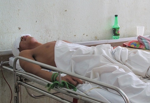 Ke dung dua dam xuyen qua mat ban nhau moi 13 tuoi da di tu hinh anh