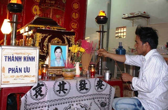 Me va con gai 4 thang tuoi chet thuong tam o Dong Nai hinh anh