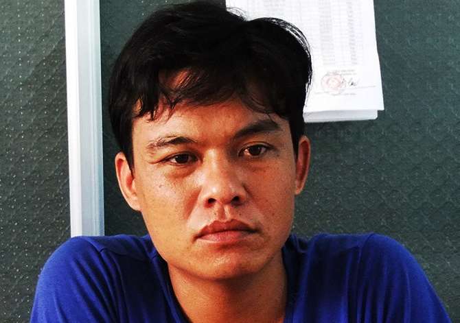 Hung thủ Dũng, kẻ trực tiếp giết người ra đầu thú.