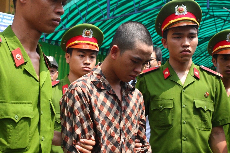 Bi cao lien quan vu gay roi o Binh Duong bi phat 12 thang tu hinh anh