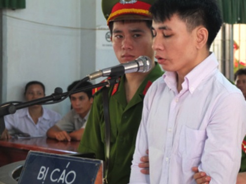 Bị cáo Tiếp tại tòa.