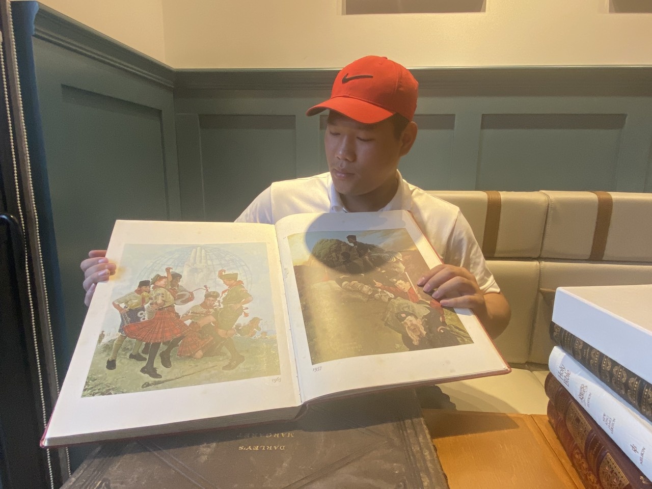 Sach ngoai co duoc san don tai Viet Nam hinh anh