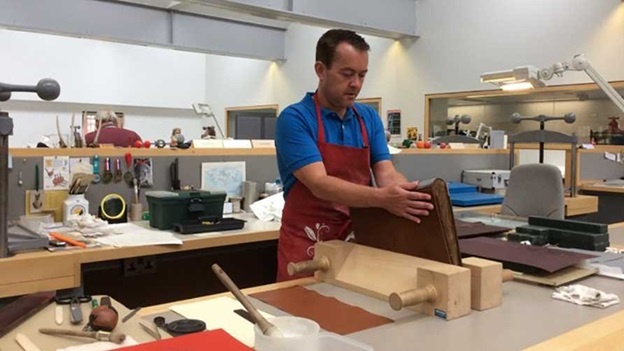 Nhung cach bao ve sach mua nom am hinh anh