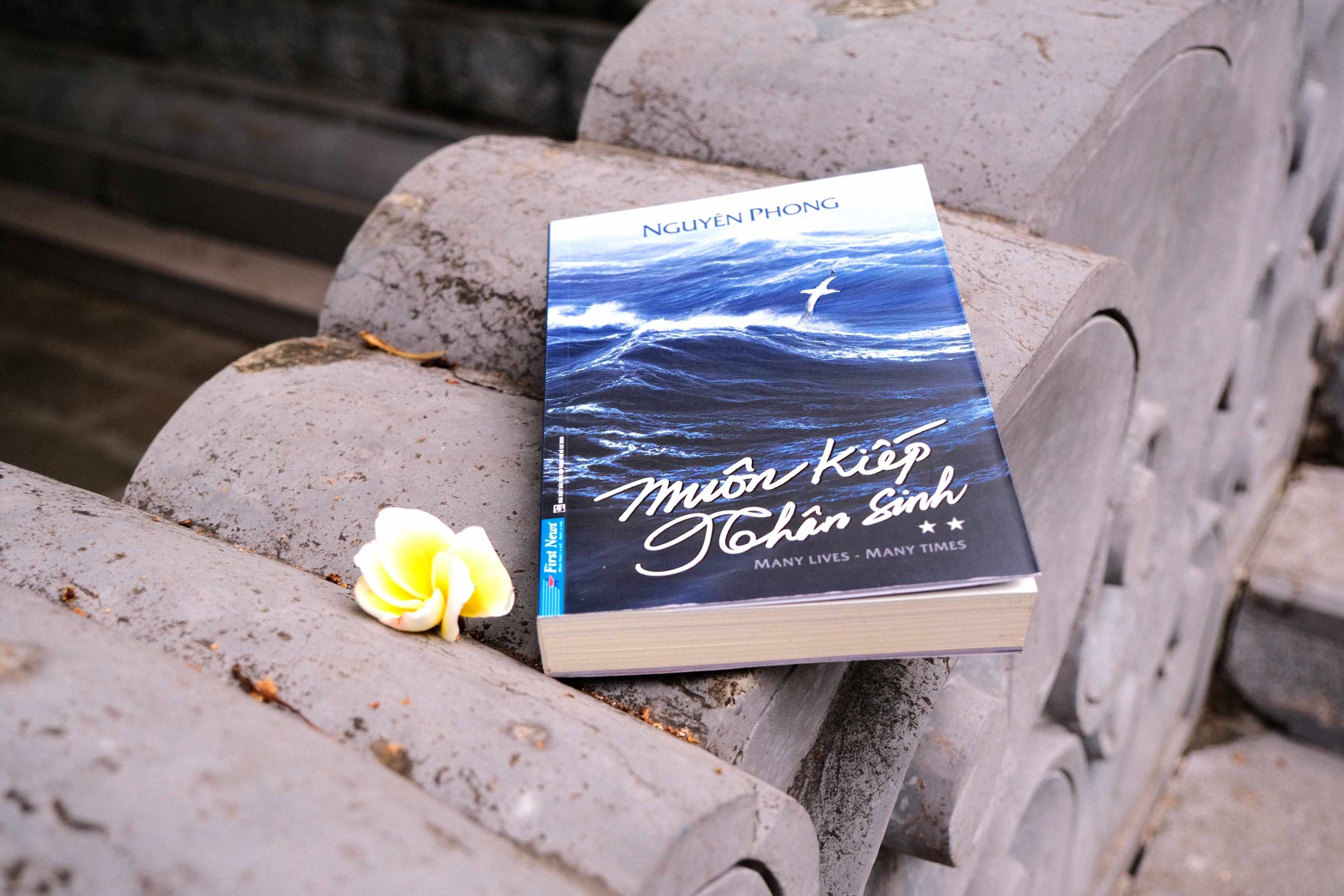 thuy tien doc sach anh 2